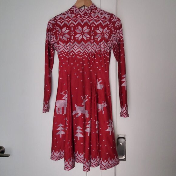 Blackmilk - Still Not Actually Knitted Long Sleeve Evil Longline Dress - Limited - Picture 4 of 7